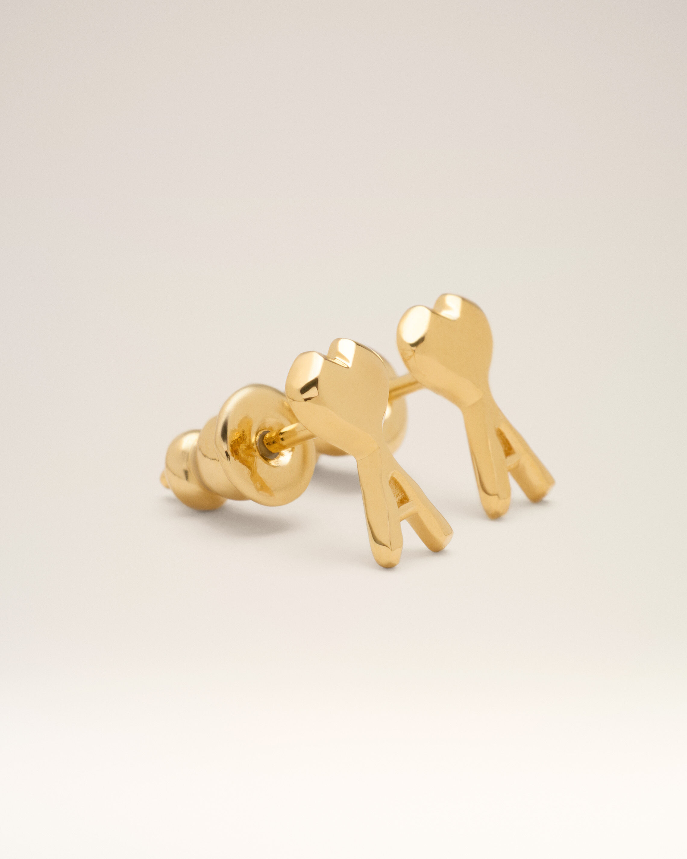 Ami Paris - Gold Brass Ami De Coeur Hammered Earrings Yellow - Os - Small Mainmaterial:brass,Mainmaterial:brass Unisex